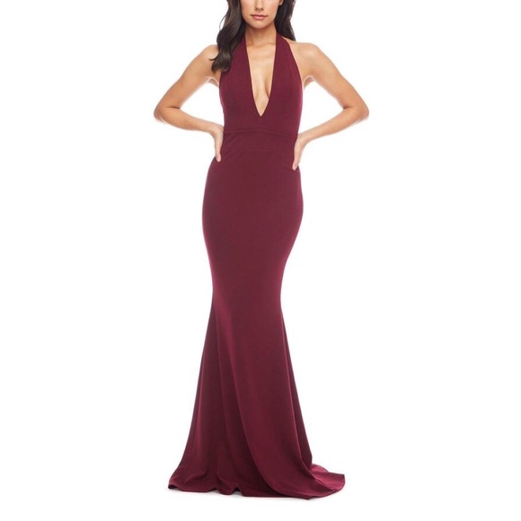 Dress the Population Camden Halter Plunge Gown